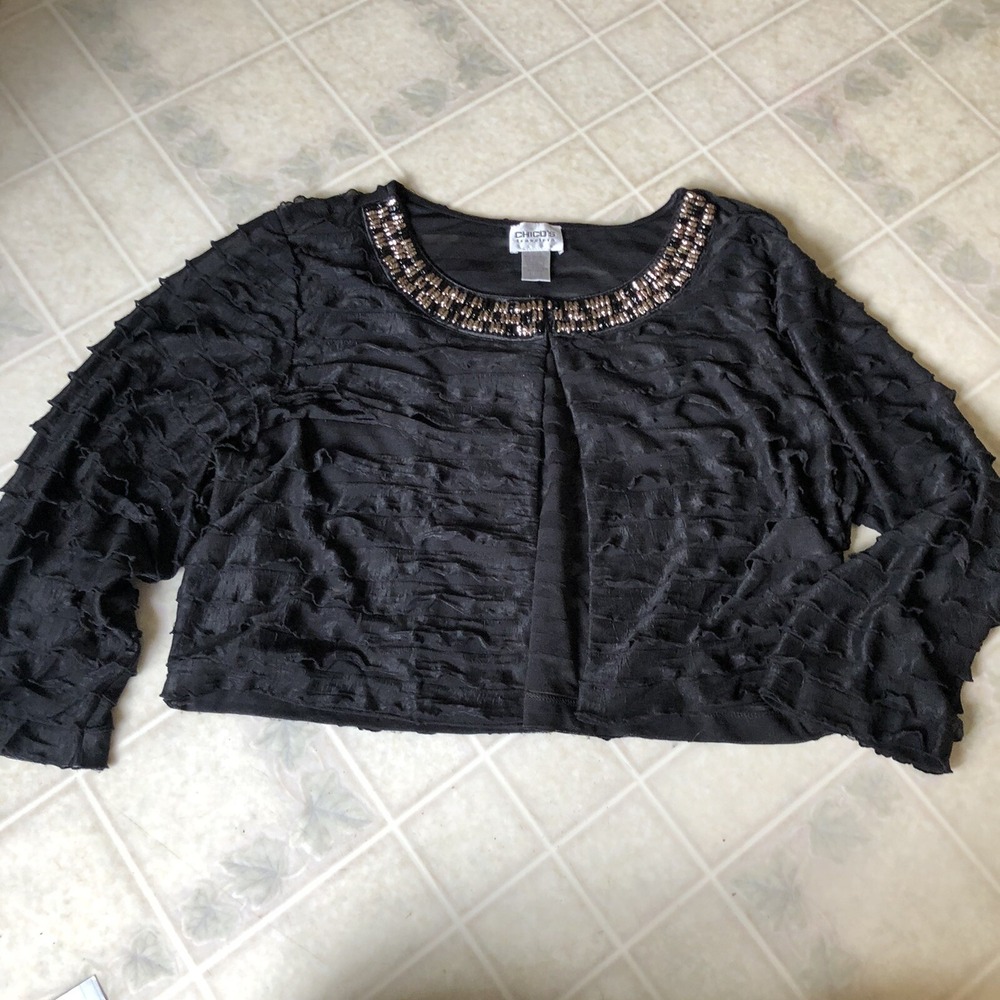 Chico's Travelers Beaded Neckline Cardigan Cropped Ruffled Size XL Hook and Eye